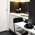 Pensionat Salandra Suite- Policlinico Bari