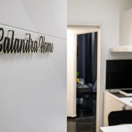 Pensionat Salandra Suite- Policlinico 3*