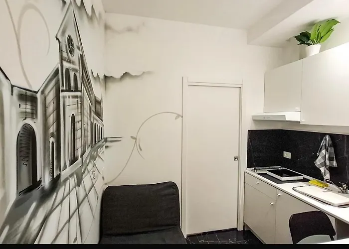 Salandra Suite- Policlinico Vendégház 4*