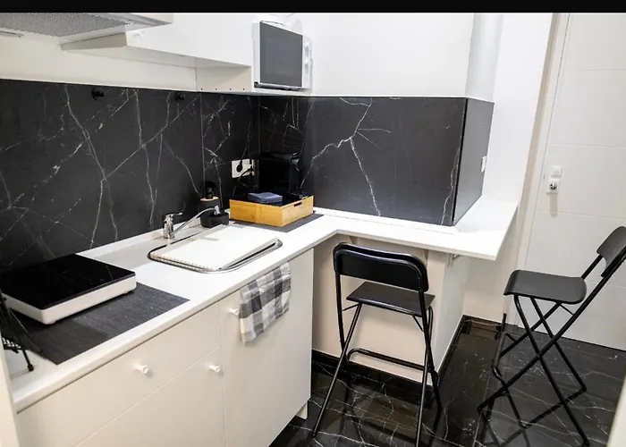 Salandra Suite- Policlinico 4*