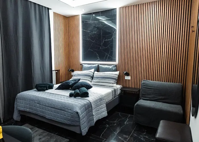 Salandra Suite- Policlinico Guest house